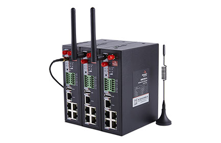 佰馬BMR500工業(yè)級(jí)無線路由器，支持MQTT，DIN導(dǎo)軌式安裝，集全網(wǎng)通、高速路由、WIFI覆蓋、本地存儲(chǔ)等旗艦功能于一體；標(biāo)配4組LAN口、1組WAN口、1組USB接口；2組DI數(shù)字量輸入，2組繼電器輸出，支持端子形式RS485、RS232。軟硬件看門狗，VPN專利，惡劣環(huán)境適用專利。